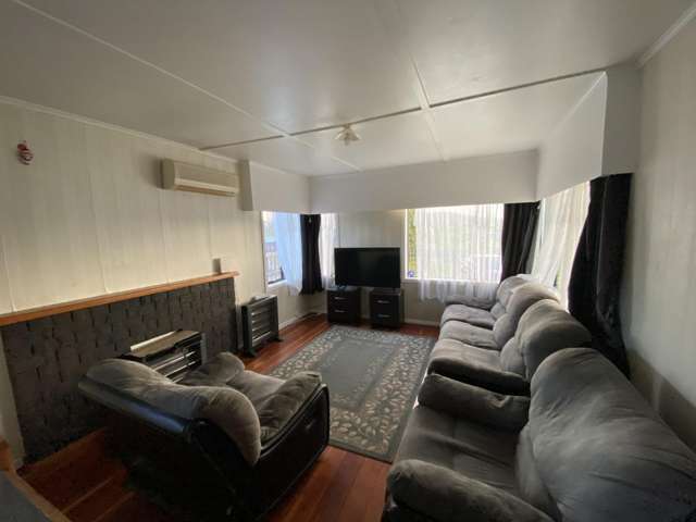 75b Phillips Ave 10917_1