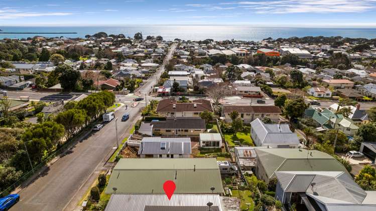 2/75 Belt Road New Plymouth Central_33