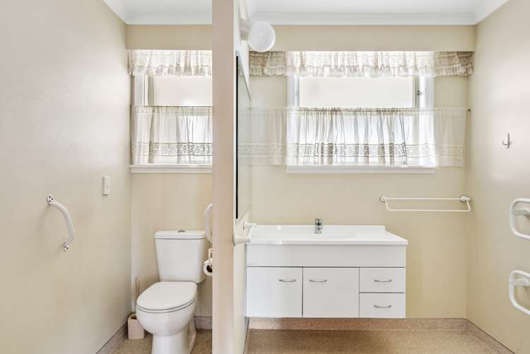 43 Karaka Crescent Levin_12