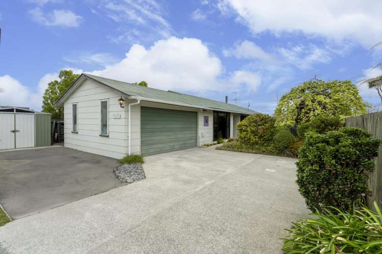 25 Featherstone Avenue Kairaki Beach_16