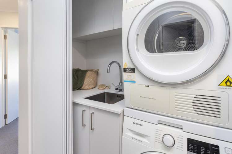 2/8 Ballance Street Waimairi Beach_15