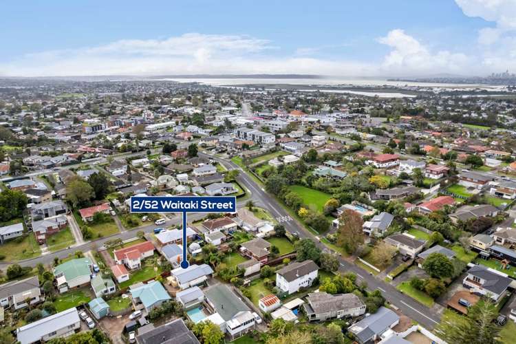 2/52 Waitaki Street Henderson_19