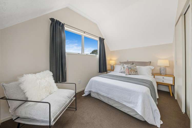 22 Sandown Crescent Aranui_11