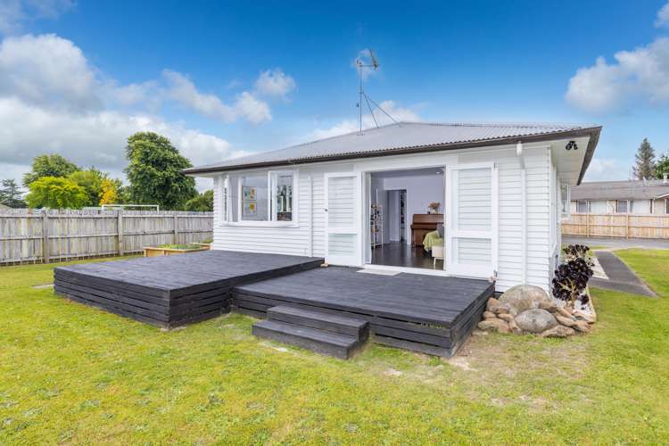 31 Halberg Crescent Chartwell_24