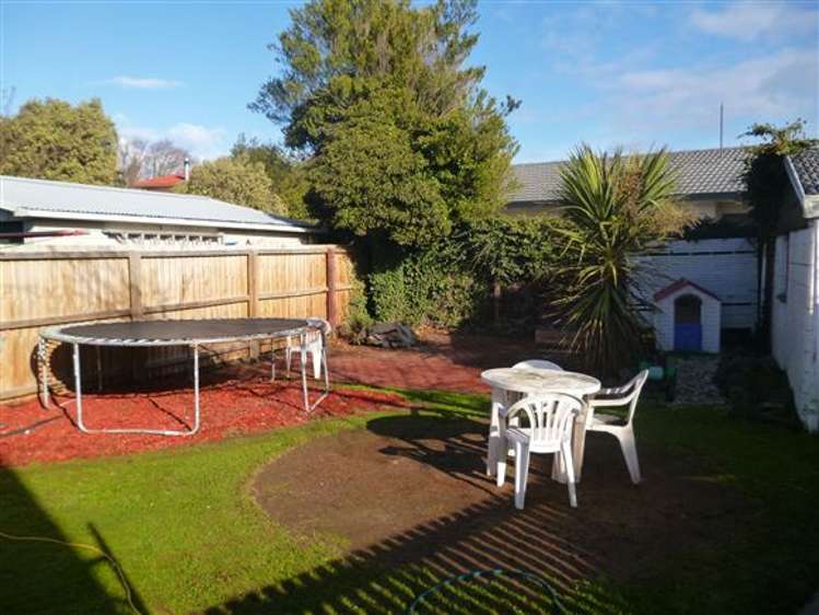 57 Kirk Road Templeton_13