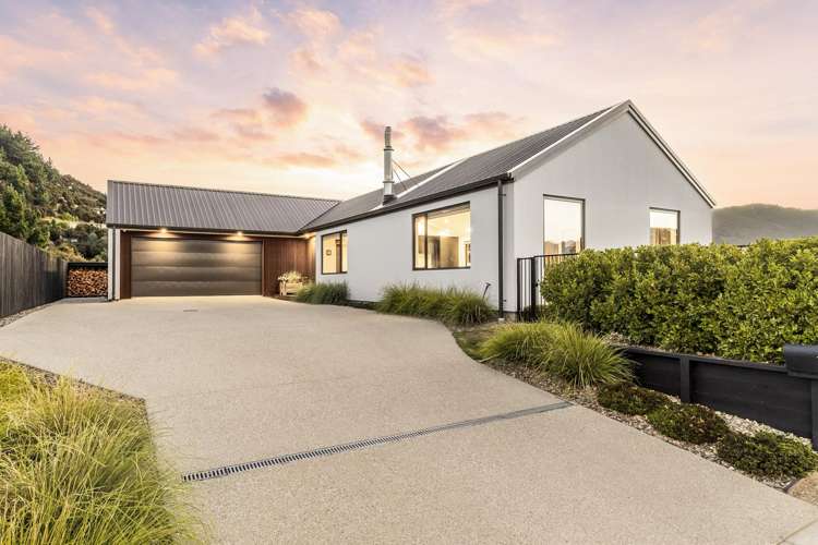 19 Pounamu Avenue Wanaka_2