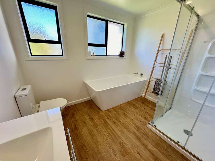 225 Clyde Street Balclutha_13