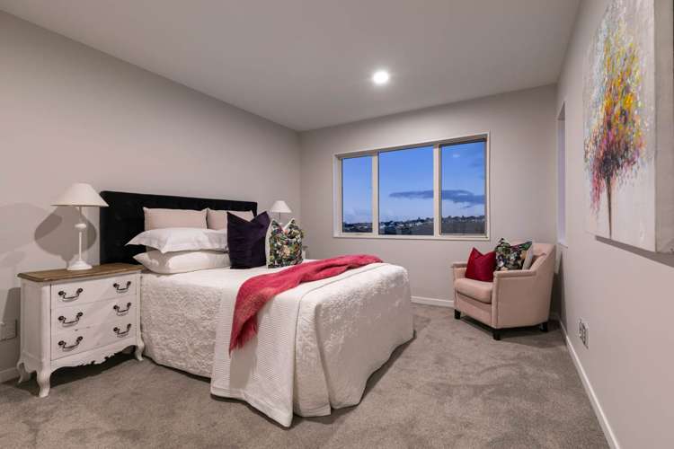 6 Colonial Drive Silverdale_19