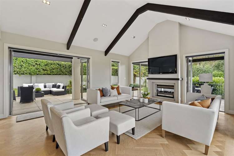 13d Tarata Court Redvale_8