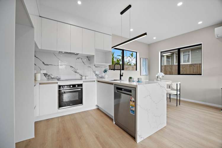 67D Jolson Road Mt Wellington_16