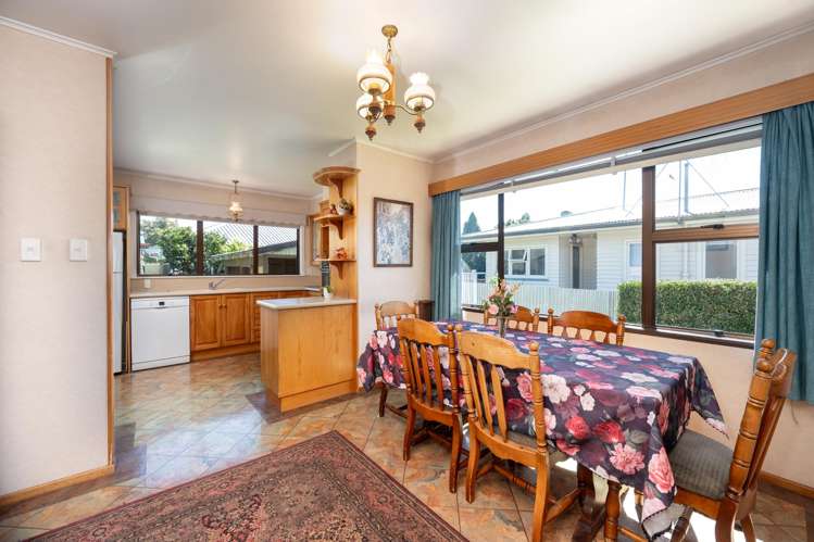907 Townshend Place St Leonards_6