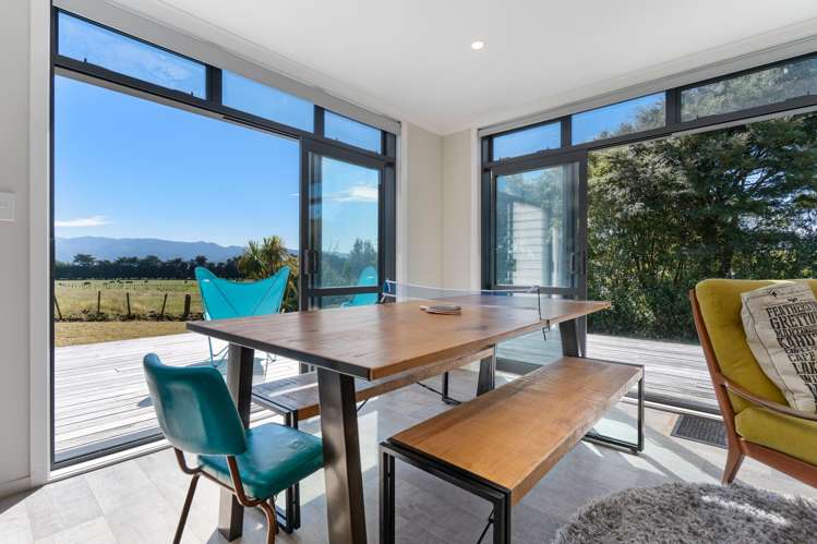 2766 Lake Ferry Road Pirinoa_3