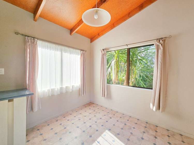 35B Eureka Place Parahaki_6