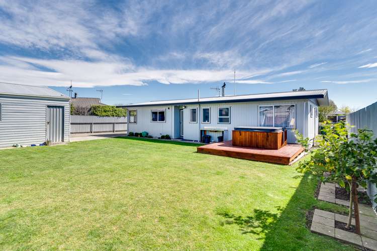 37 Tait Drive Greenmeadows_3