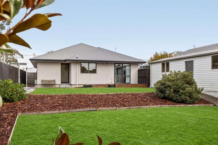 241 Breezes Road Aranui_20