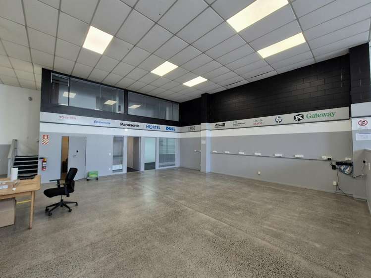 11 Binsted Road New Lynn_9