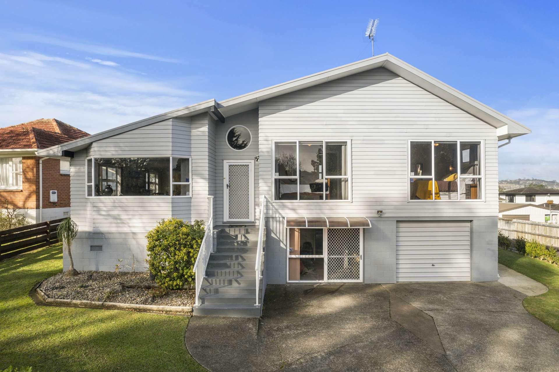 102 Gossamer Drive Pakuranga Heights_0