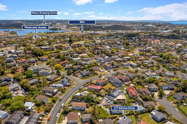 1/7 Athena Drive Totara Vale_20