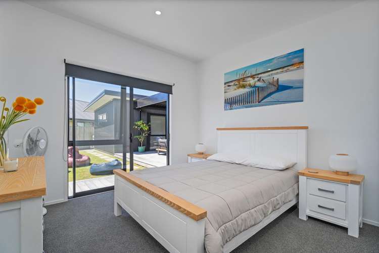 31 Longreach Drive Cooks Beach_13