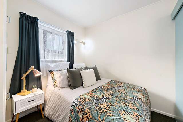 2/52 Russell Terrace Berhampore_4