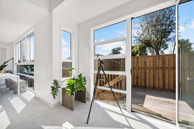 87C Verbena Road Birkdale_2