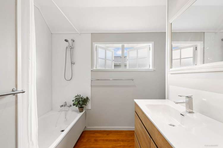 39 Lauderdale Road Birkdale_9