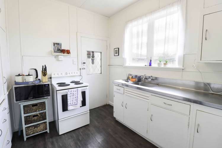 33 Rewa Street Takaro_3