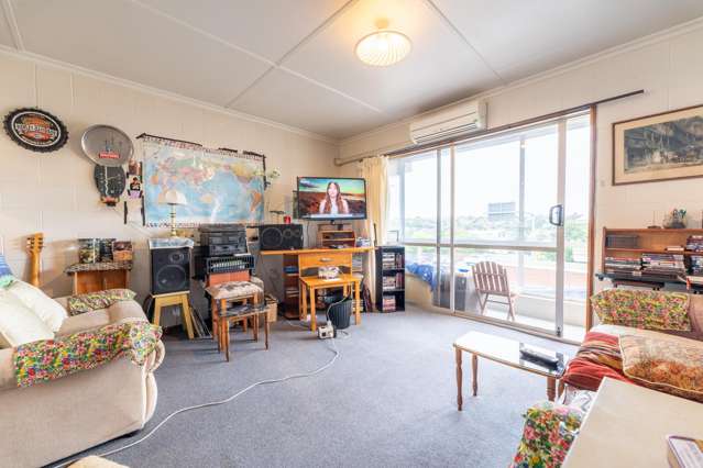 1/57 Evans Street Maori Hill_2
