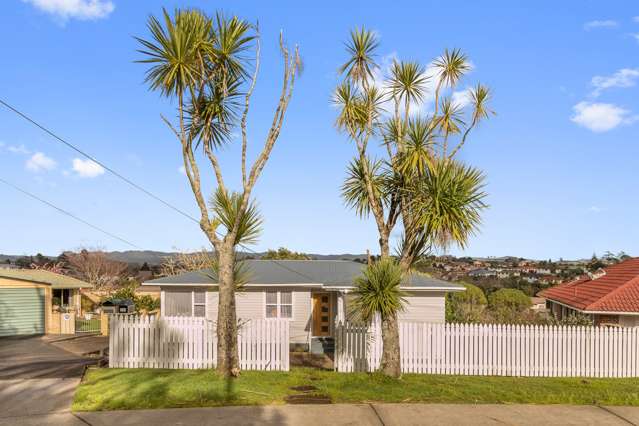 137 Vodanovich Road Te Atatu South_1