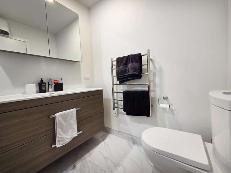 8/20 Moor Avenue 1801_16