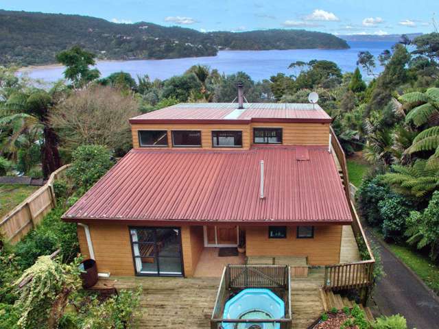 1258 Huia Road Huia_1