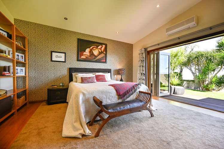 331 Princes Drive Britannia Heights_8