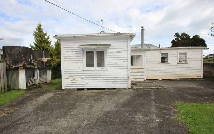 12 Ngapapa Street Urenui_13
