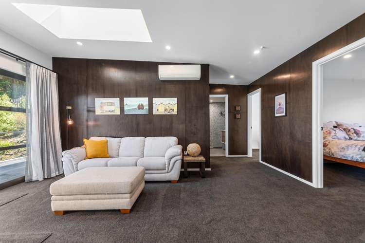 9 Woodills Road Akaroa_11