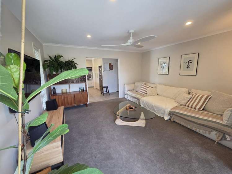 1 Meadowviews Drive 1185_7