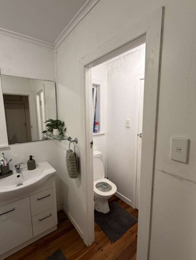  57 Waimumu Road Massey_4