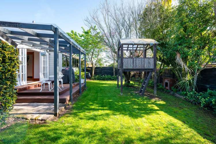 208 Nixon Street Hamilton East_21