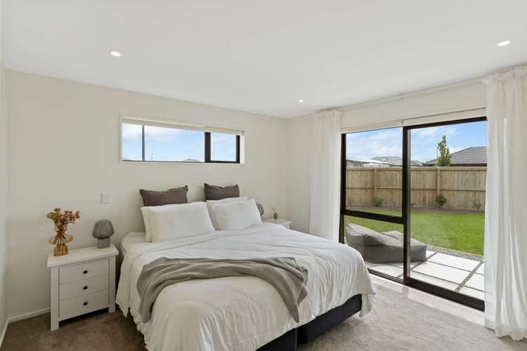 14 Florence Drive Lincoln_8