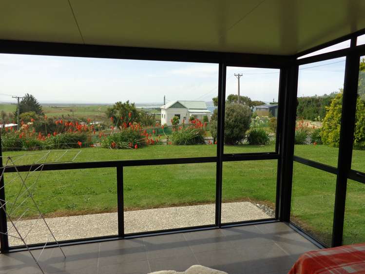 25 Rata Street Kaka Point_25