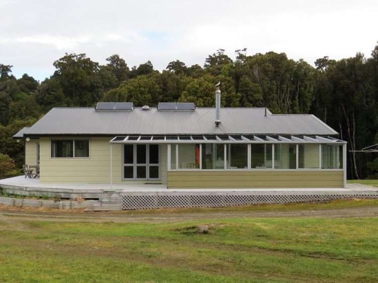 343 Back Road Stewart Island/Rakiura_1