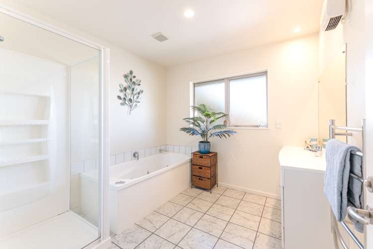 2/186 Knights Road Rolleston_12