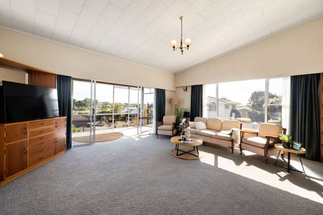 13 Russleigh Drive Dinsdale_4