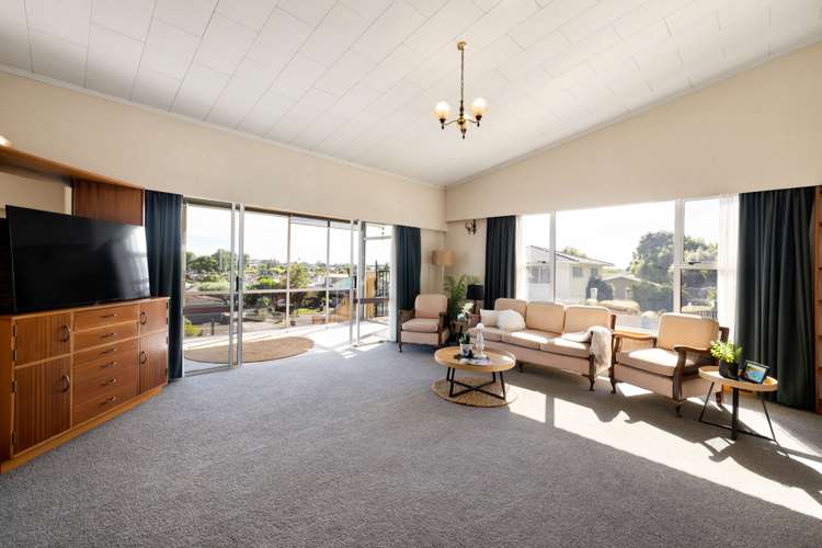 13 Russleigh Drive Dinsdale_4