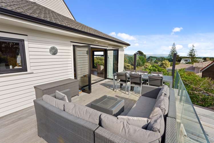 13 Frances Street Waikanae Beach_14