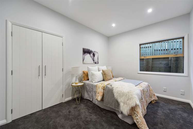 6 Heathfield Avenue Huntington_9