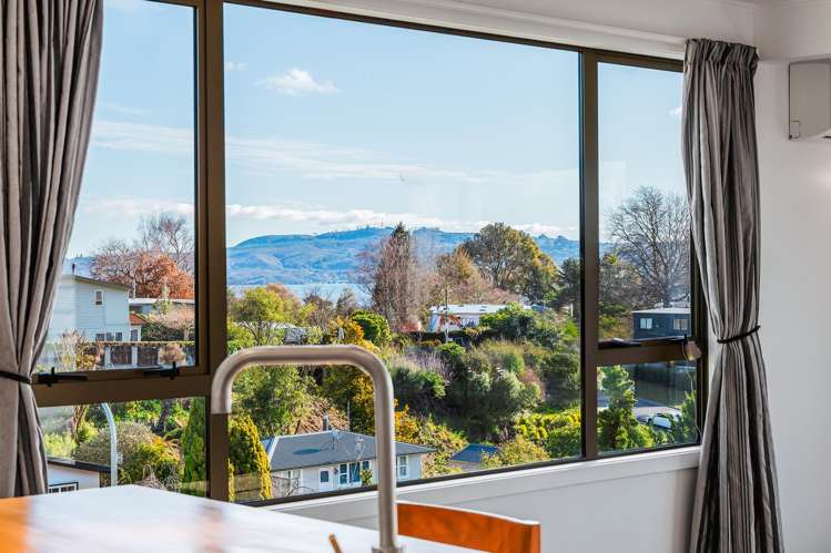 44 Tremaine Avenue Two Mile Bay_2