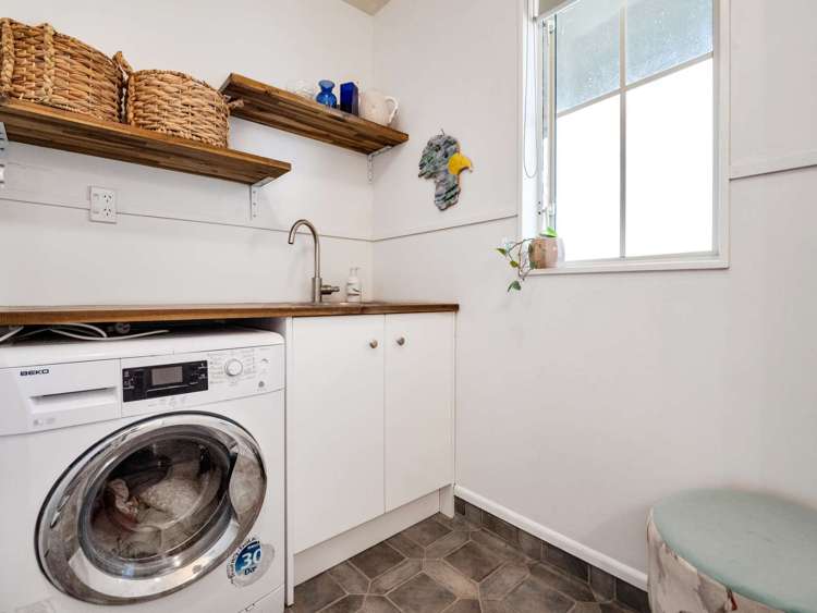 16 Rangiwhea Road Waiuku_13