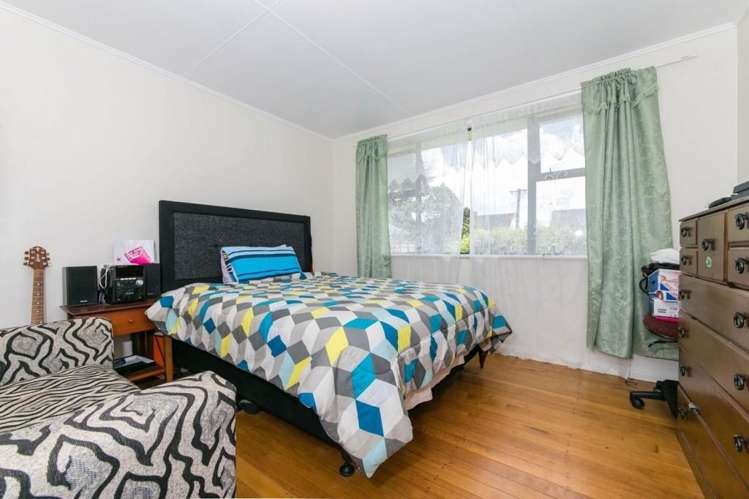 47 Coral Crescent Panmure_5