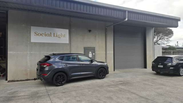 Smart, Secure & Close to Town