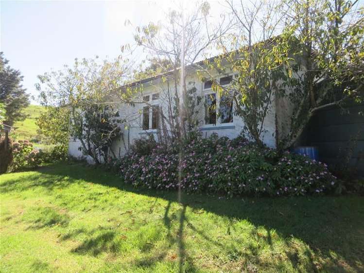 414 Gorge Road Maungaturoto_9